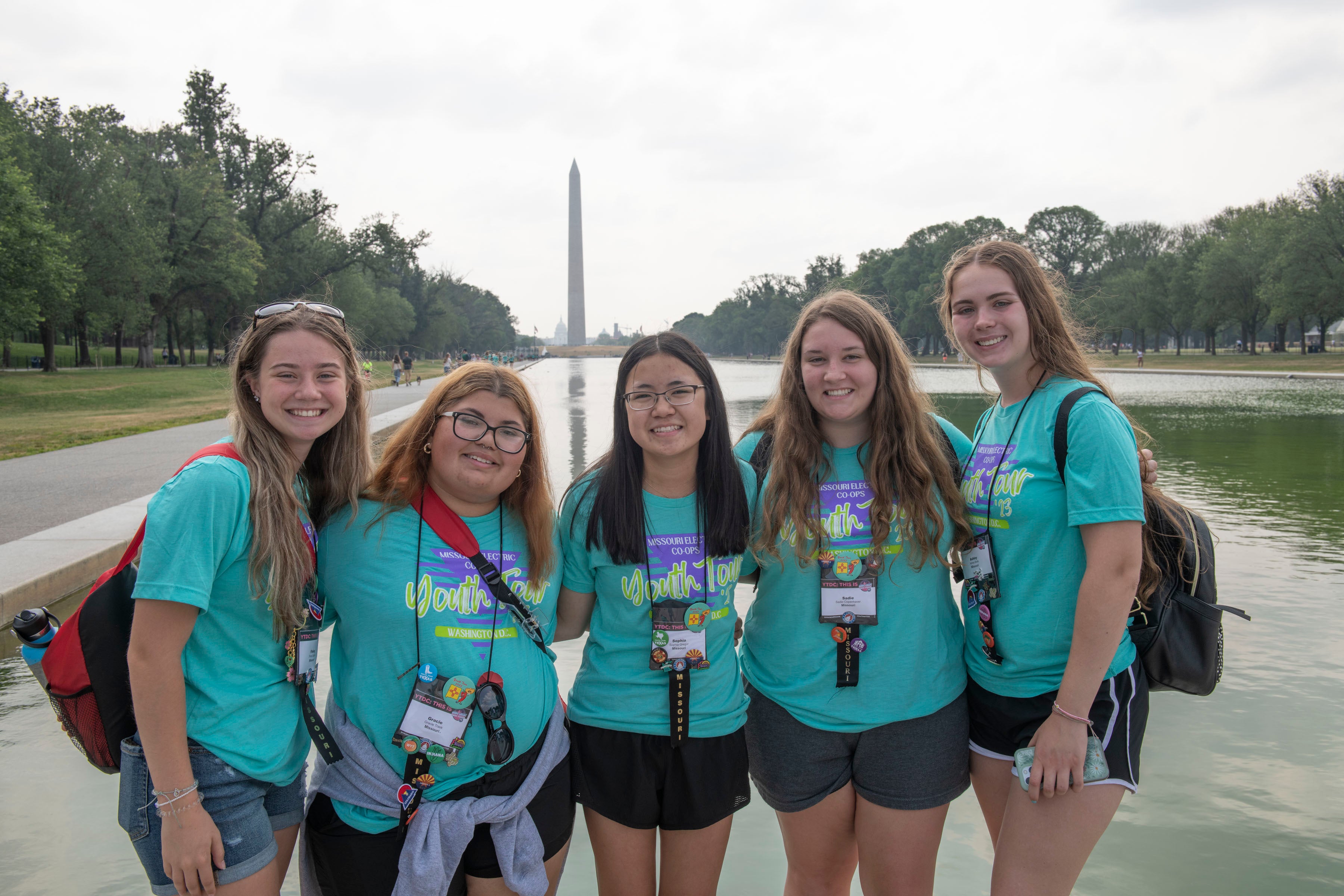 YT Day 6 Group at Washington Monument
